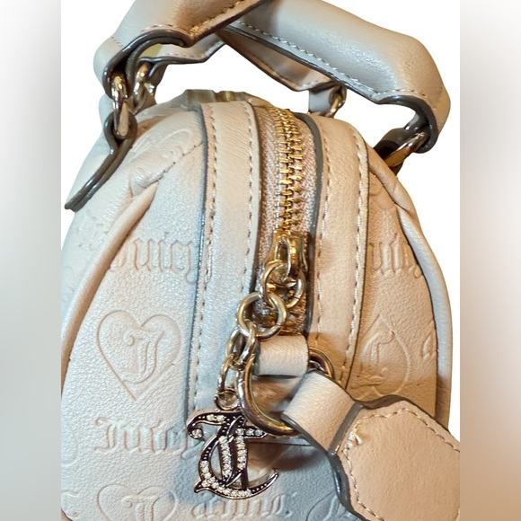 Juicy Couture NWT Taupe Semi Charmed Satchel Crossbody Bag & Bag Charm (P194) - Picture 5 of 9